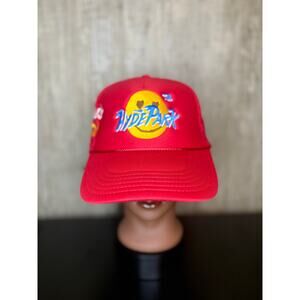 NWT in bag, Mens Hyde Park No Drip, No Service Trucker (Red)